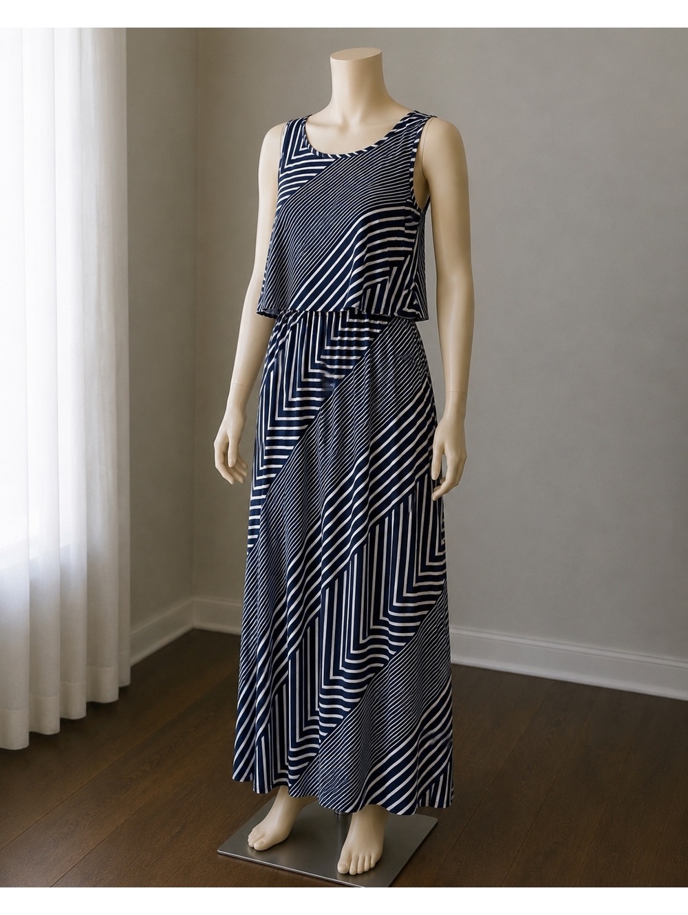 Sabrina Lauren Navy White Striped Maxi Dress Size M Sleeveless Overlay